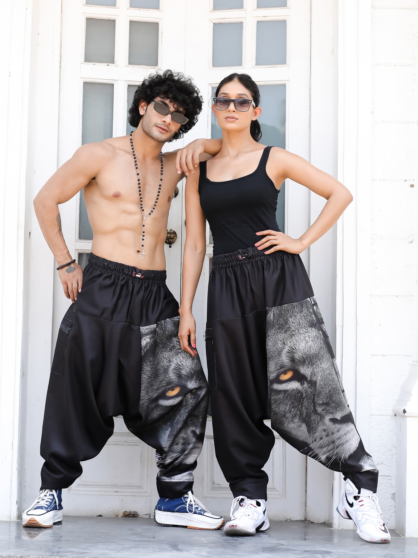 Women's King Lion Print Baggy Aladdin Harem Pants For Travel Dance Yoga