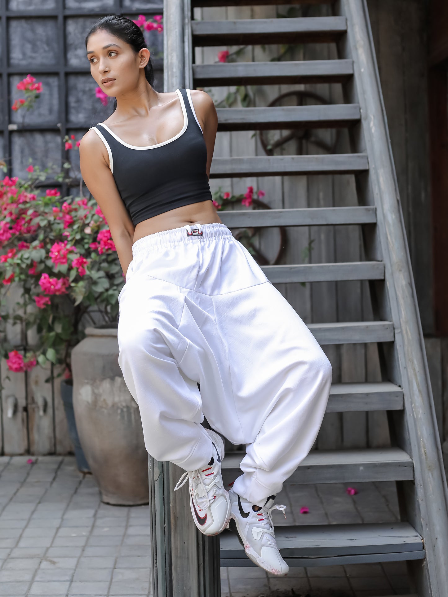 Women's  White Bohemian Hippy Harem Pants For Dance Travel Yoga