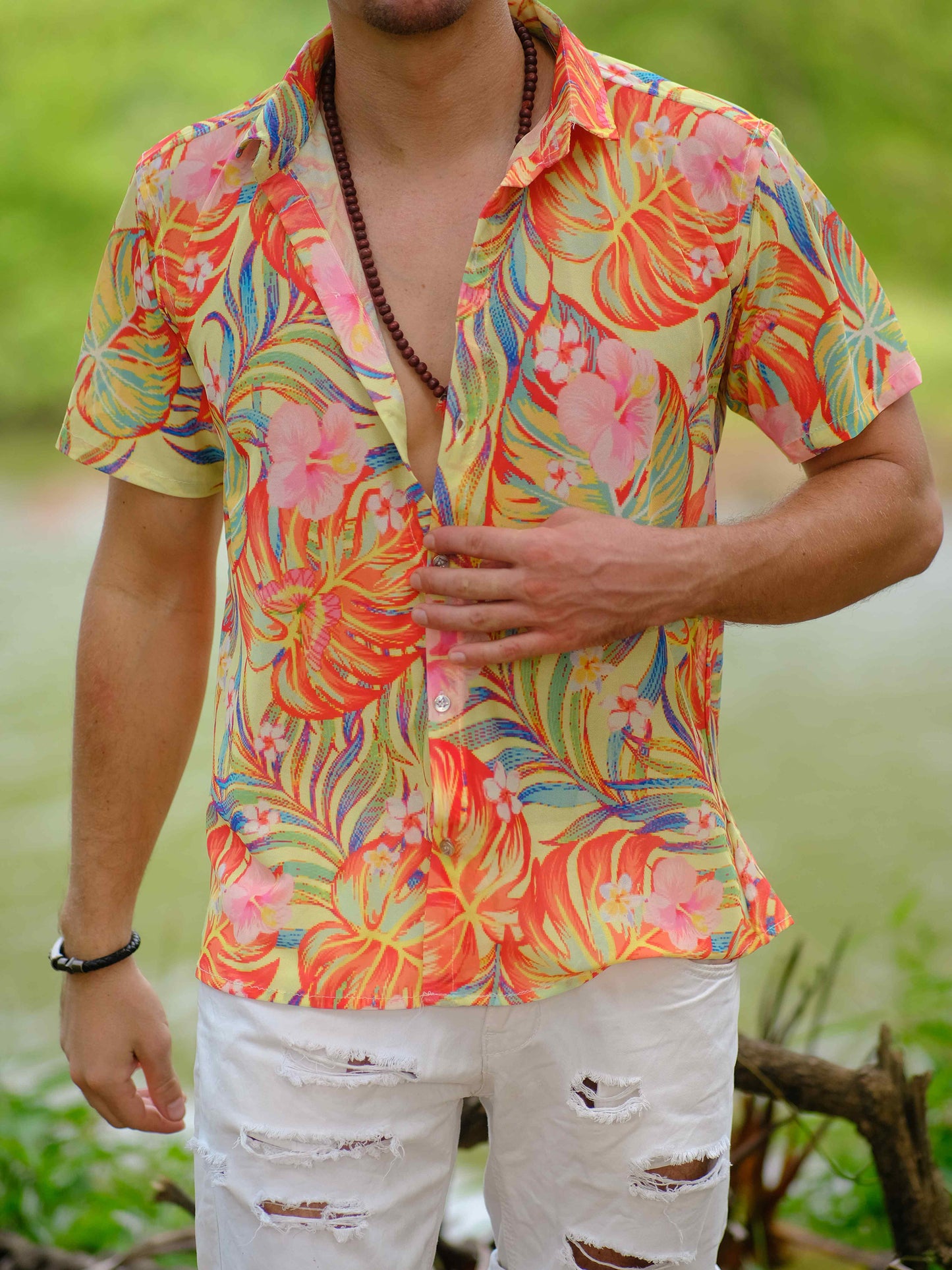 Men's Coastal Leaves Printed Net Travel Shirt