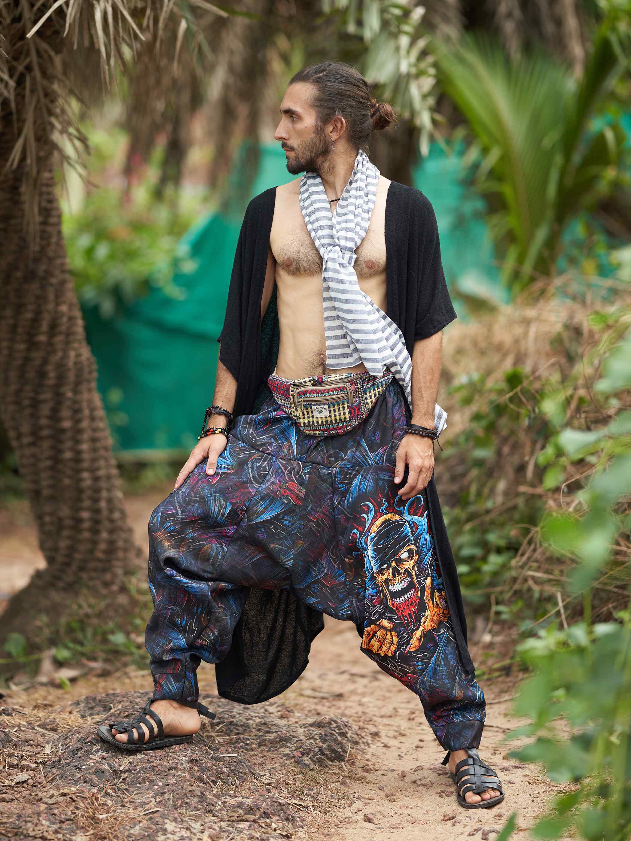 Odana's | MOON | Comfortable Men's Harem Pants for Every Occasion