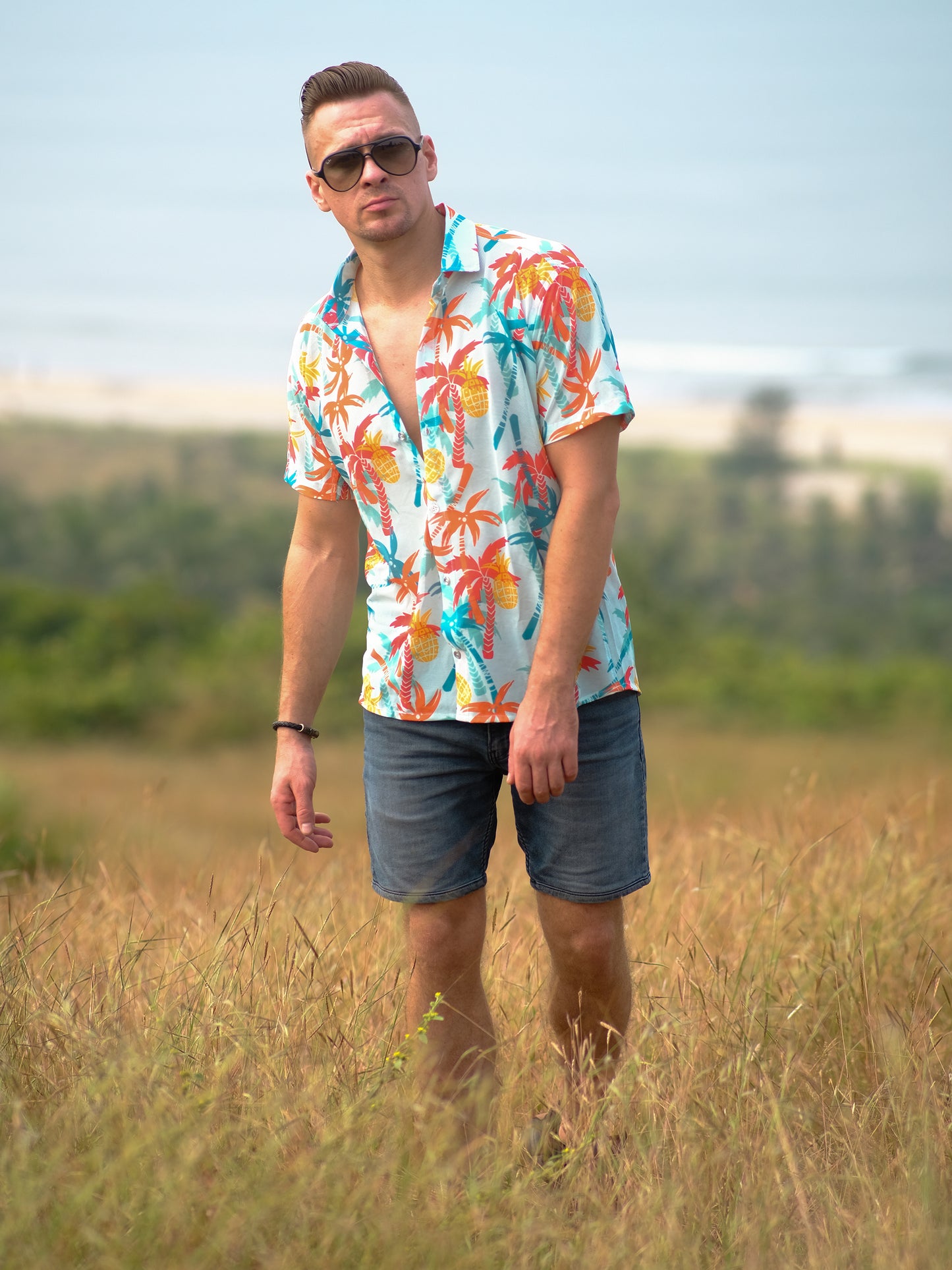 Men's Tropical Oversize Printed Travel Shirt